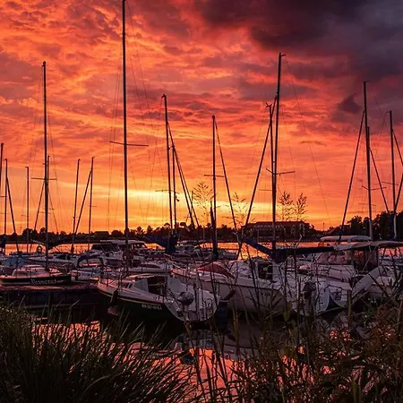 Twierdza Przy Plazy Royal Aparts *