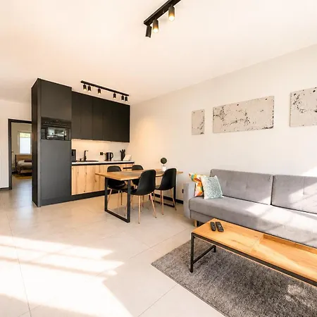 Twierdza Z Widokiem Na Jezioro Apartament